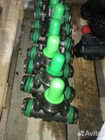 На Урал клиновой механизм тормоза Wabco