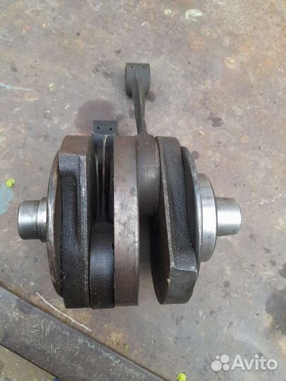 Коленвал Урал бу СССР