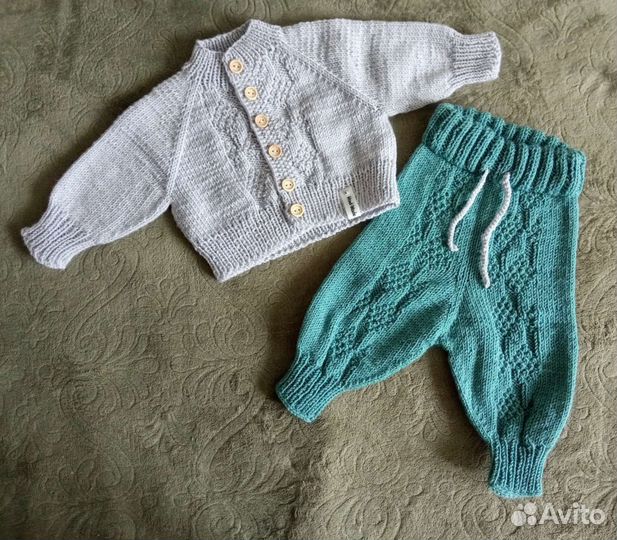 Вязаный комбинезон. Ручная работа