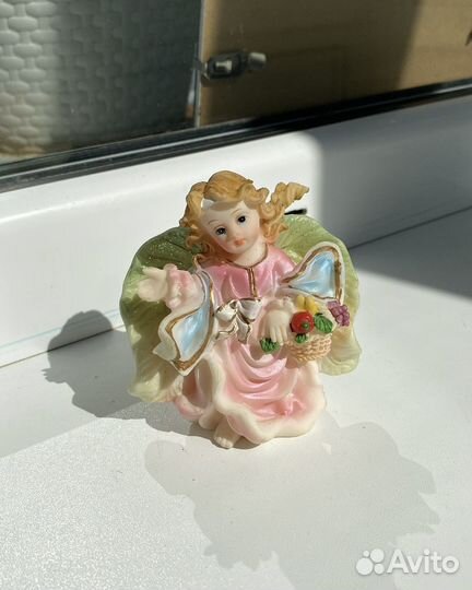 Статуэтка ангел