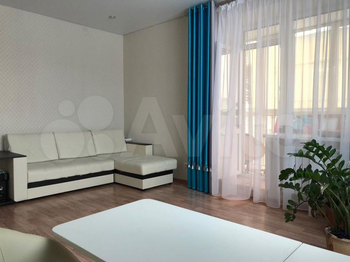 Авито арск квартиры комнатные. Советская площадь 25 Арск. Авито ру квартиры в Арске.