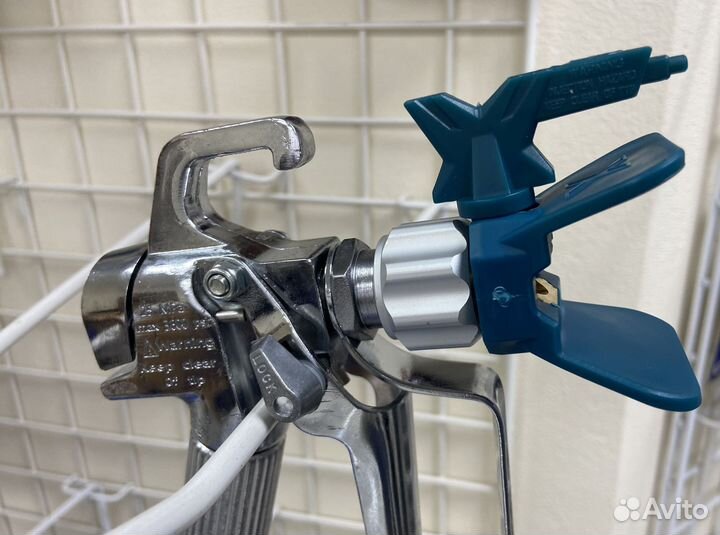 Пистолет окрасочный безвоздушного распыления