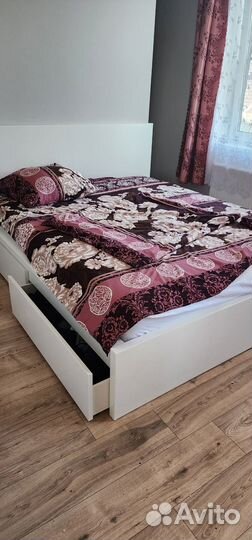 Ящики в кровать