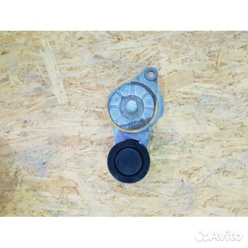 Натяжной ролик