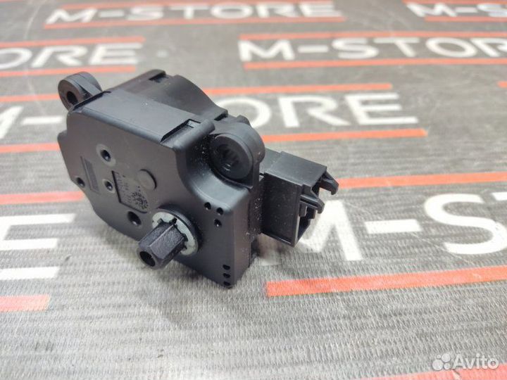 Привод заслонки отопителя Mercedes-Benz E-Class