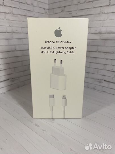 Зарядное устройство на iPhone 20w