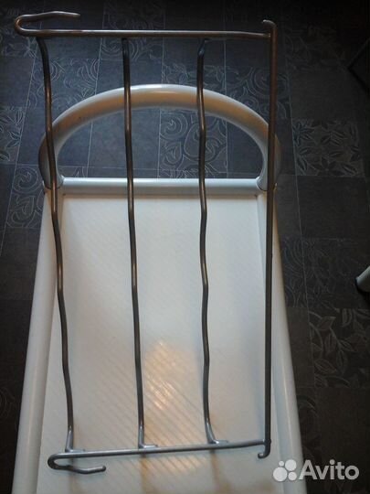 Подставка для бутылок в холодильник