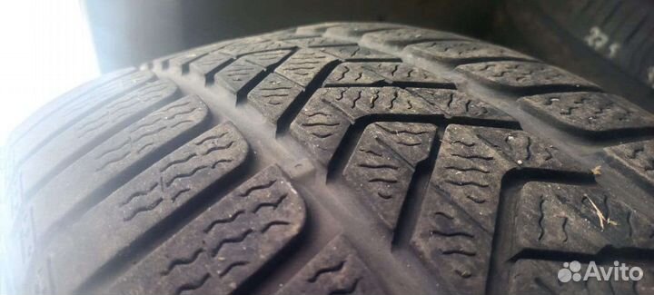 Pirelli Winter Sottozero 3 225/40 R19