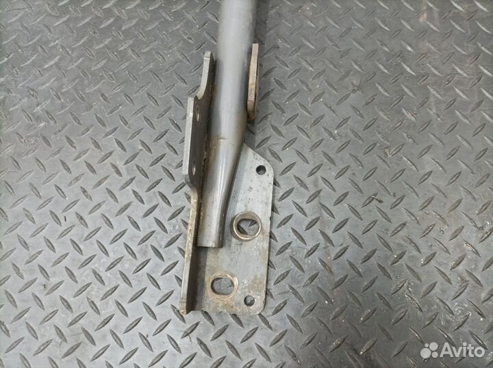 Кронштейн перекидок Renault T, Volvo FH, Volvo FM