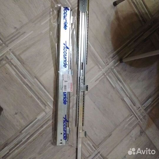 Замок дверной
