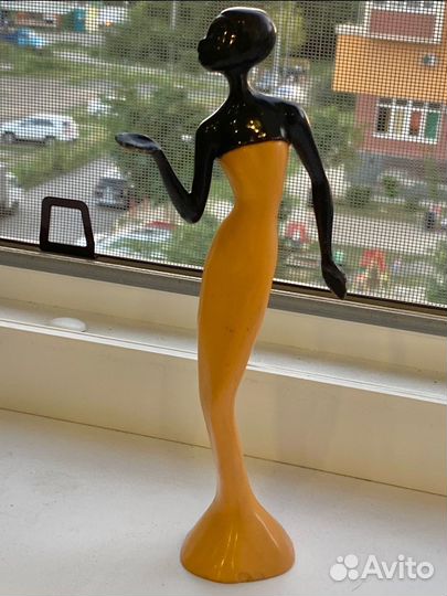 Статуэтка времен СССР 