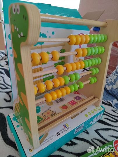 Счёты и счётные материалы