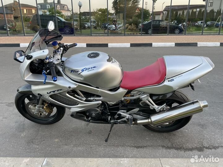 Honda VTR 1000F