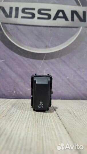 Кнопка ESP курсовой устойчивости Nissan terrano D1