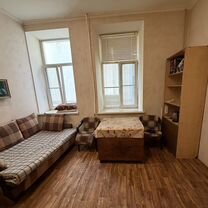 Комната 13,5 м² в 5-к., 3/5 эт.