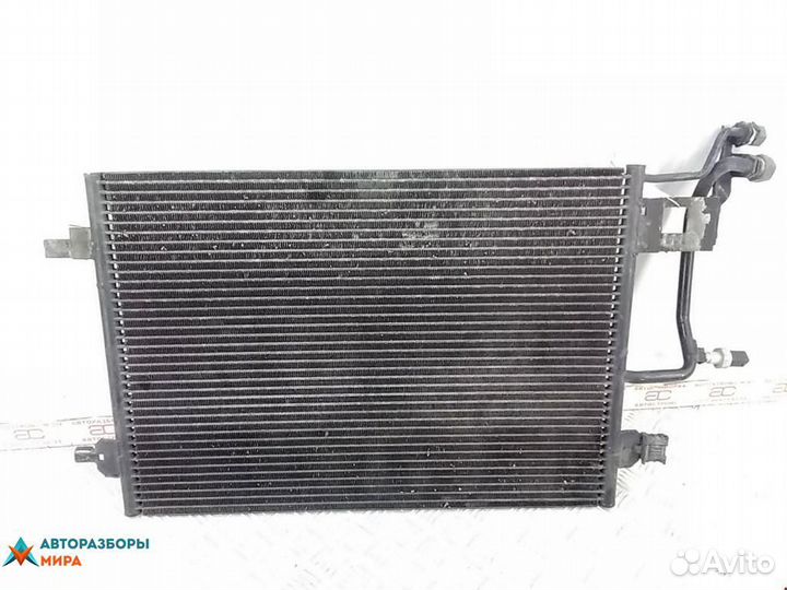 Радиатор кондиционера Volkswagen Passat B5 1999