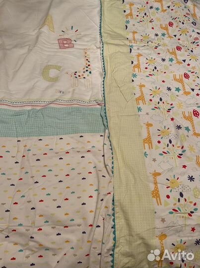 Бортики в кроватку и одеяло mothercare