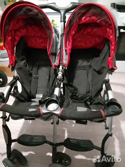 Прогулочная коляска для двойни