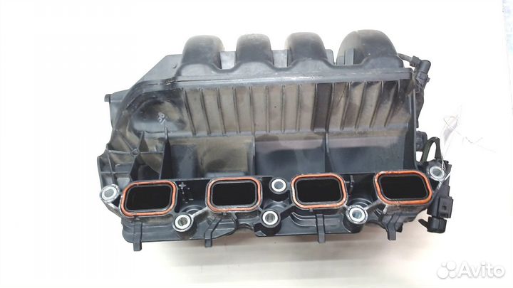 Коллектор впускной Volkswagen Touran, 2004