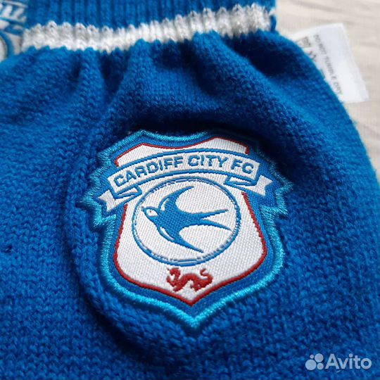 Children set scarf + gloves FC Cardiff City, NEW