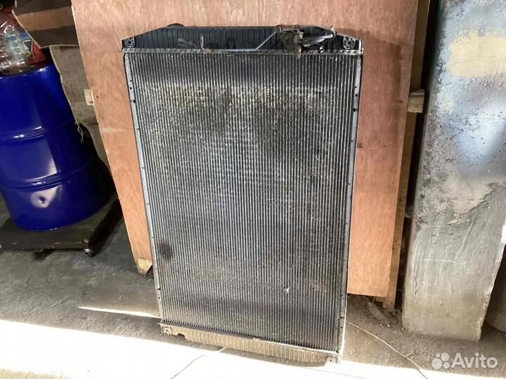 Радиатор основной Iveco Stralis