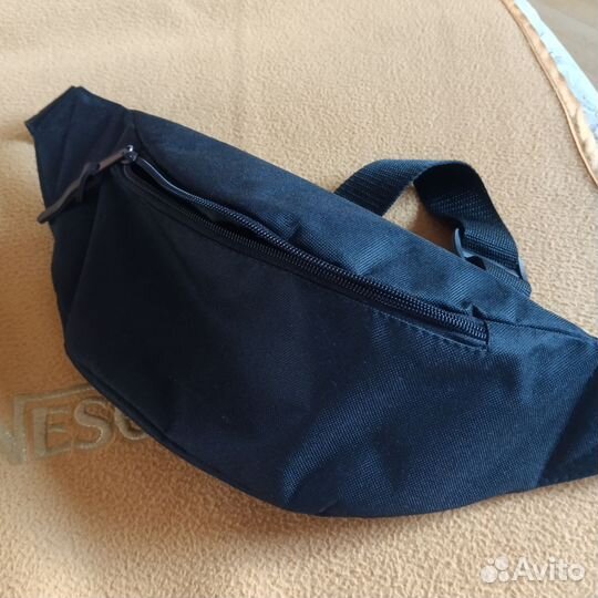 Поясная сумка