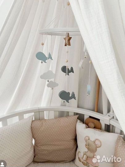 Мобиль на кроватку деревянный