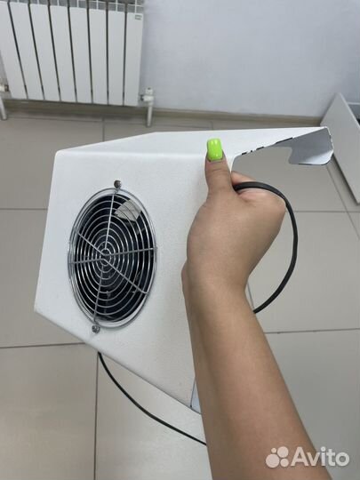 Пылесос для маникюра emil