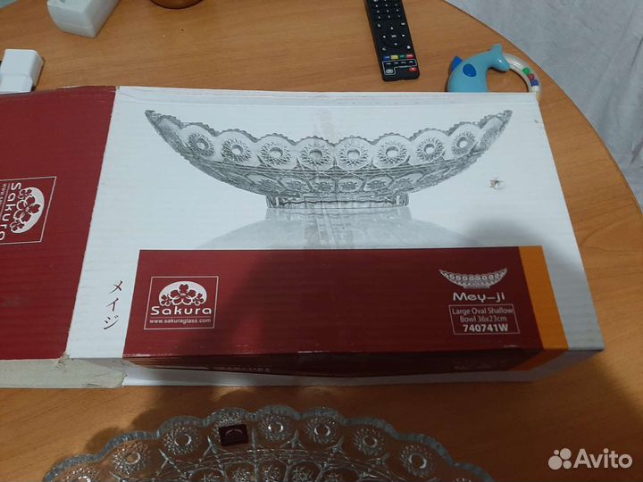 Блюдо-салатник овальное Новое