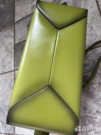 Сумка Prada колекция 2023