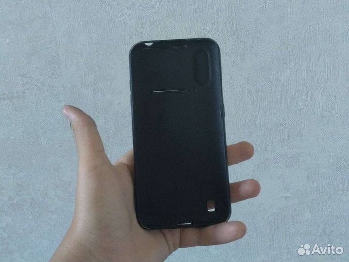Samsung Galaxy M01, 3/32 ГБ