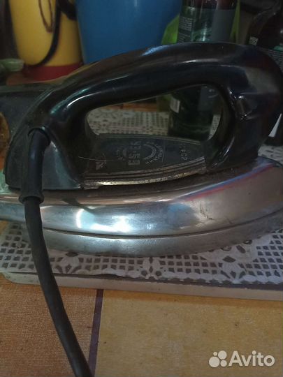 Утюг старинный