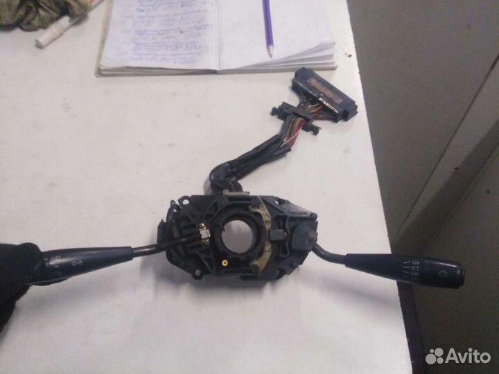 Подрулевой переключатель Toyota Camry