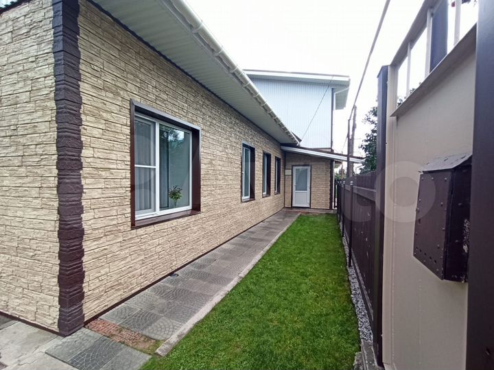 Дом 167,9 м² на участке 4,6 сот.