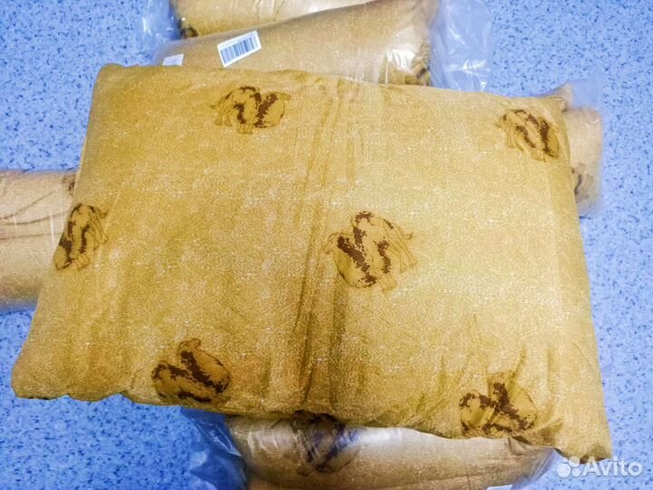 Подушка 50х70 Ивановский текст. Верблюжья шерсть