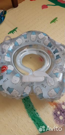 Круг для купания и горка для купания