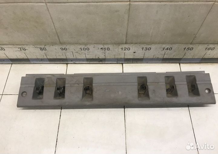 Накладка (кузов внутри) Almera Tino 2000-2006