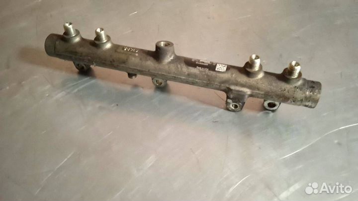 Топливная рампа Citroen Jumper рест. 2006