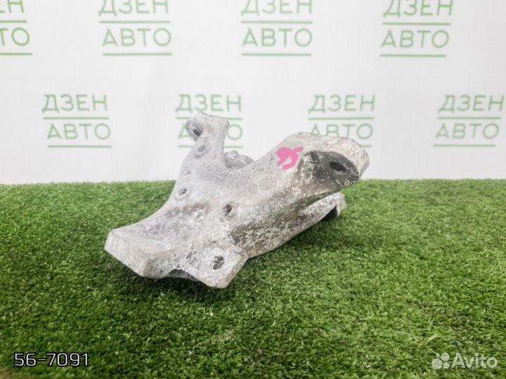 Кронштейн двигателя правый Audi A6 Allroad C6 AUK