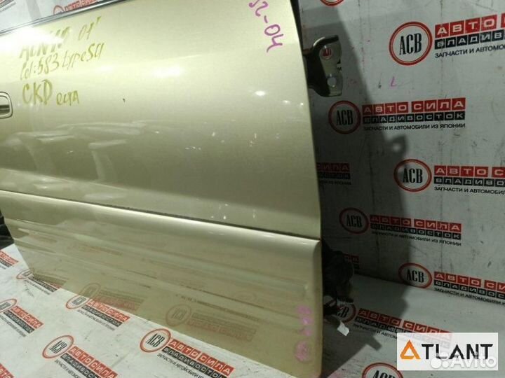 Дверь передний правый toyota nadia