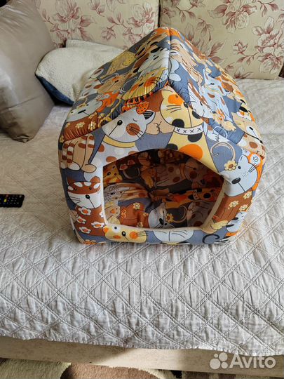 Лежанка для маленьких собак