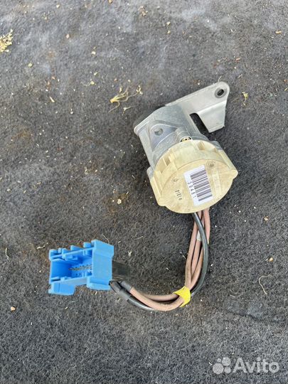 Датчик положения педали газа BMW E38 750 М73