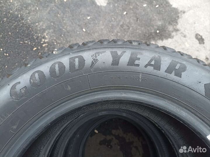 Goodyear Ultragrip Ice Arctic 195/65 R15 91T