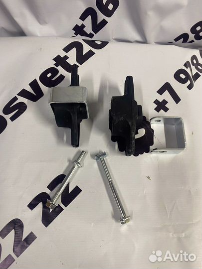 LADA Priora Подушка двигателя левая и правая