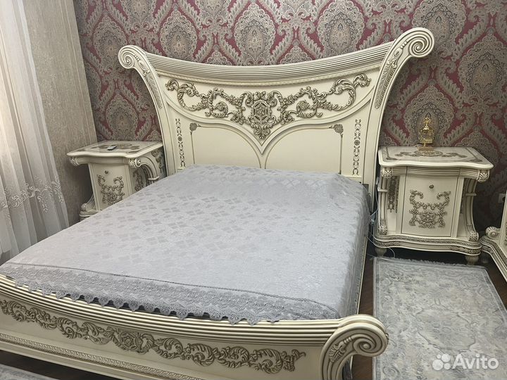 Спальный гарнитуры бу