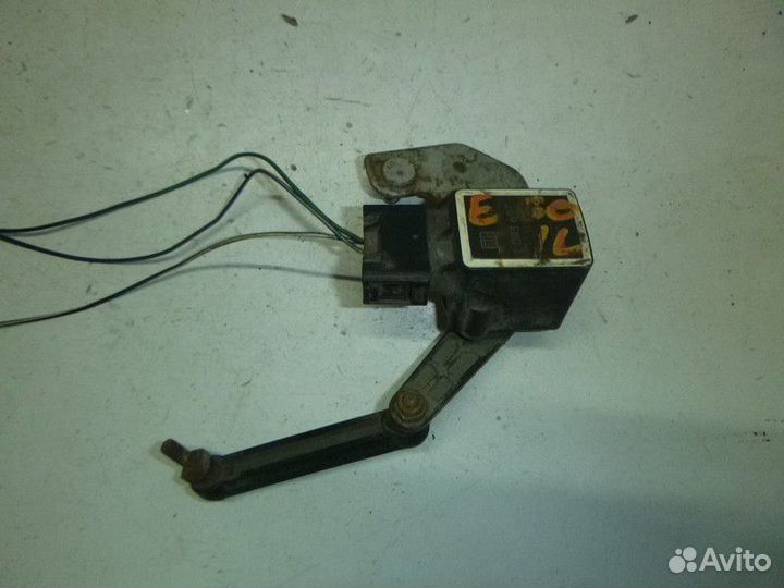 Датчик положения подвески BMW E60/E61 2003