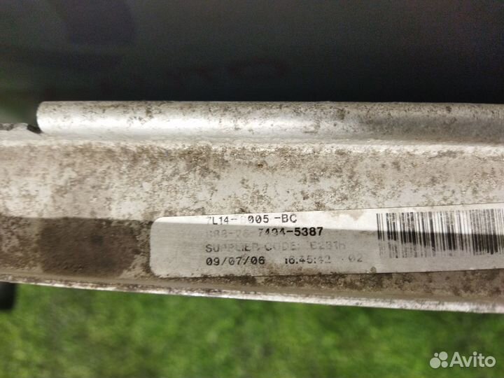 Радиатор охлаждения двс Lincoln Navigator 3 07г