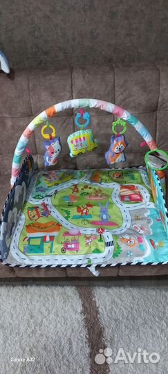 Развивающий коврик