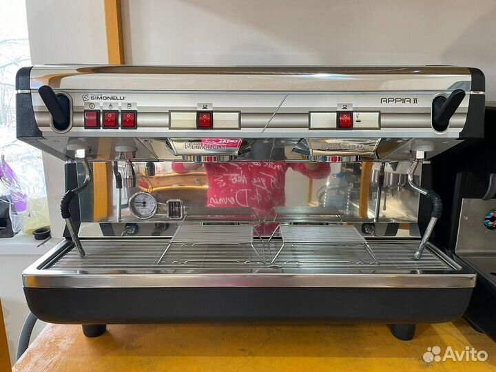 Кофемашина nuova simonelli appia 2