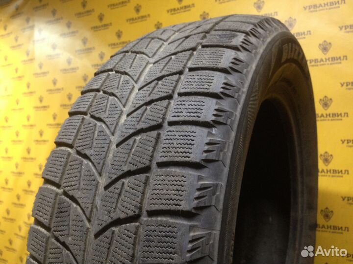 Bridgestone Blizzak WS-60 225/60 R17 99R